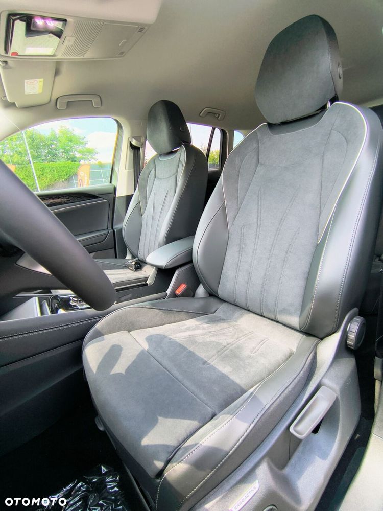 Volkswagen Tiguan 1.5 eTSI Elegance DSG - 10