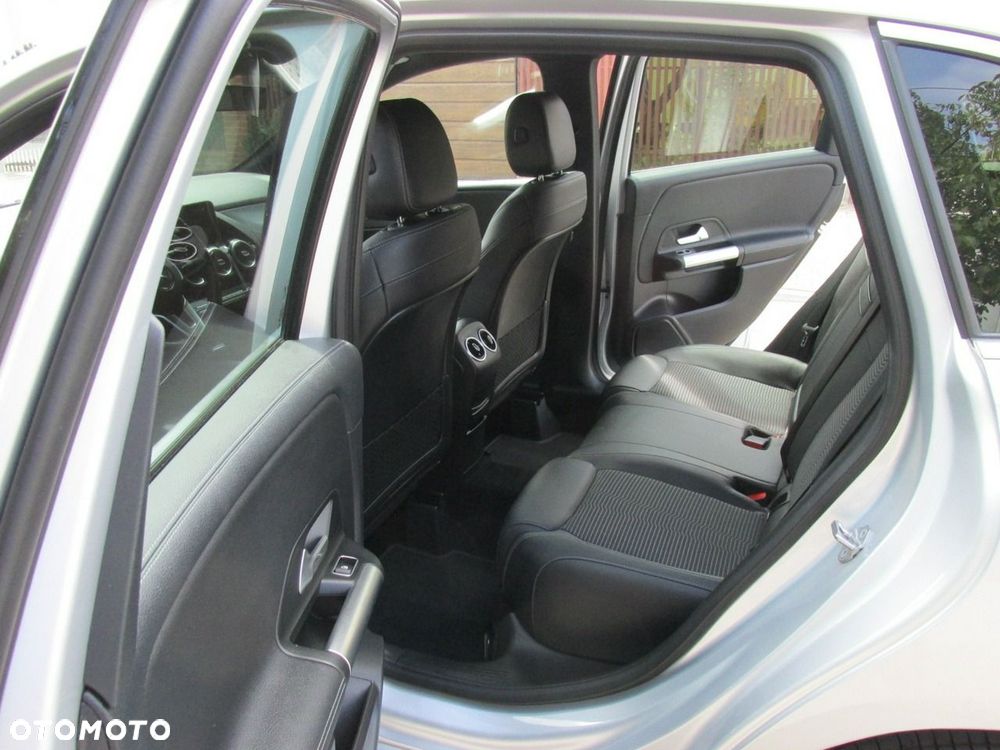 Mercedes-Benz Klasa B 200 d Progressive 8G-DCT - 11