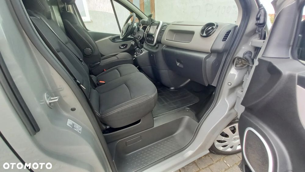 Renault Trafic - 11