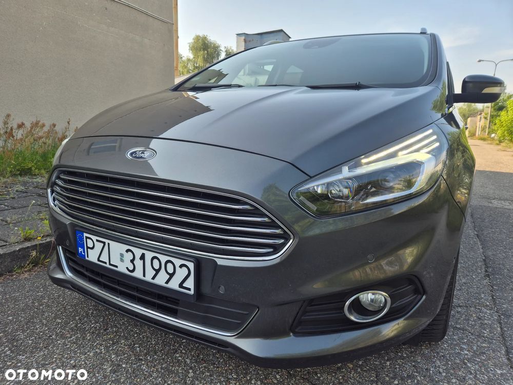 Ford S-Max 2.0 TDCi Titanium - 1