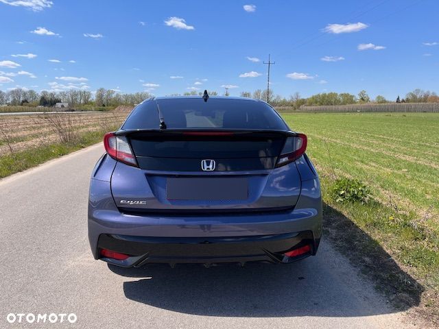 Honda Civic 1.8 Elegance - 3