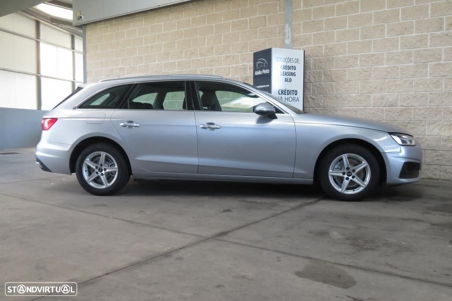 Audi A4 Avant 35 TDI Design S tronic - 28