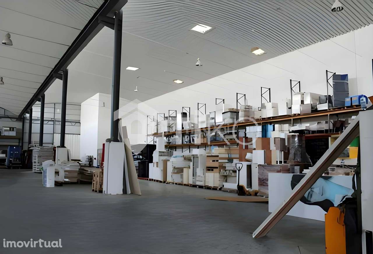 Armazéns logísticos e industriais em Arruda dos Vinhos, Lisboa - Grande imagem: 3/22