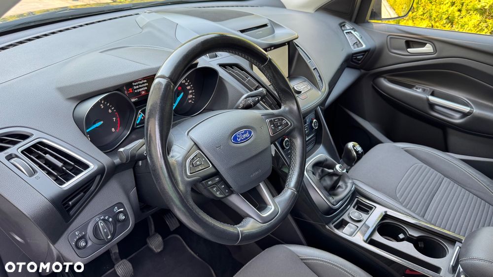 Ford Kuga - 29