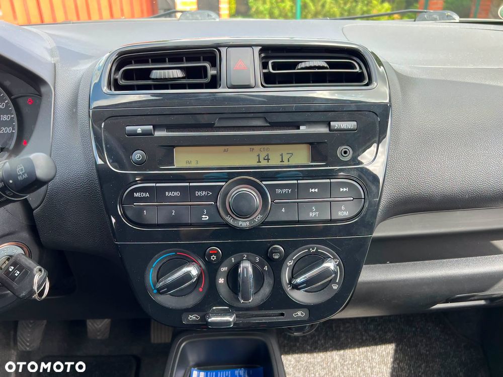 Mitsubishi Space Star 1.0 Entry - 11
