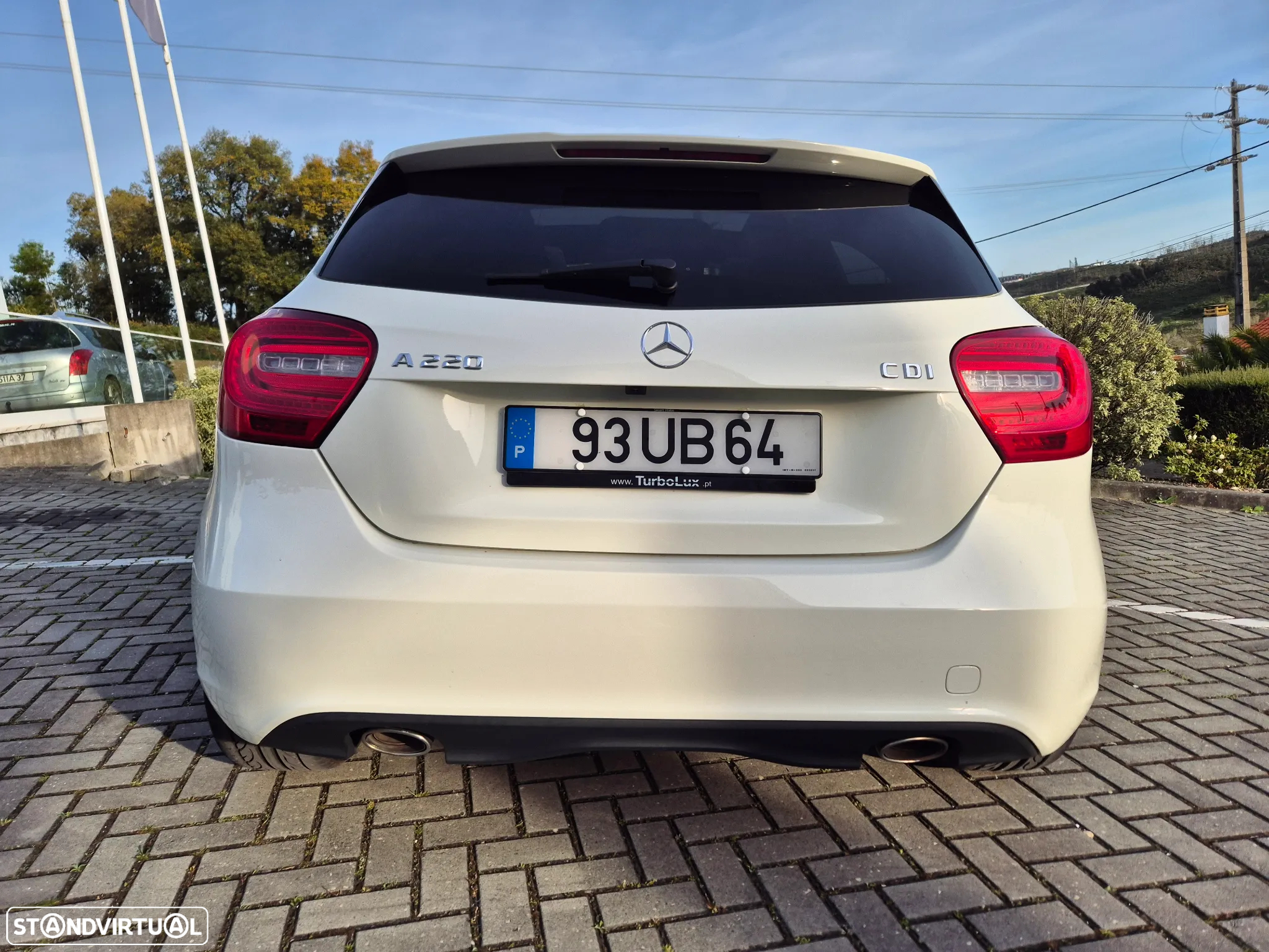 Mercedes-Benz A 220 CDI 4Matic 7G-DCT AMG Line - 6