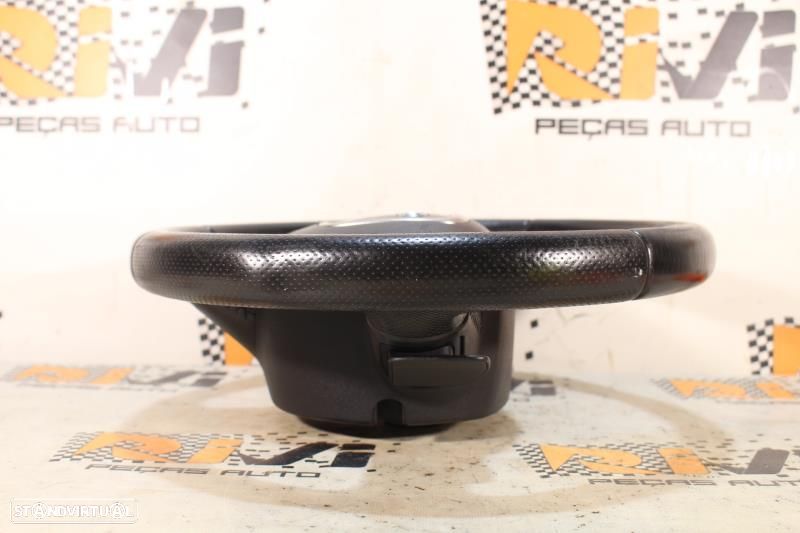 Volante Audi A6 (4F2, C6)  Volante Audi A3 8P / A4 B6 B7 B8 / A5 8T / - 2