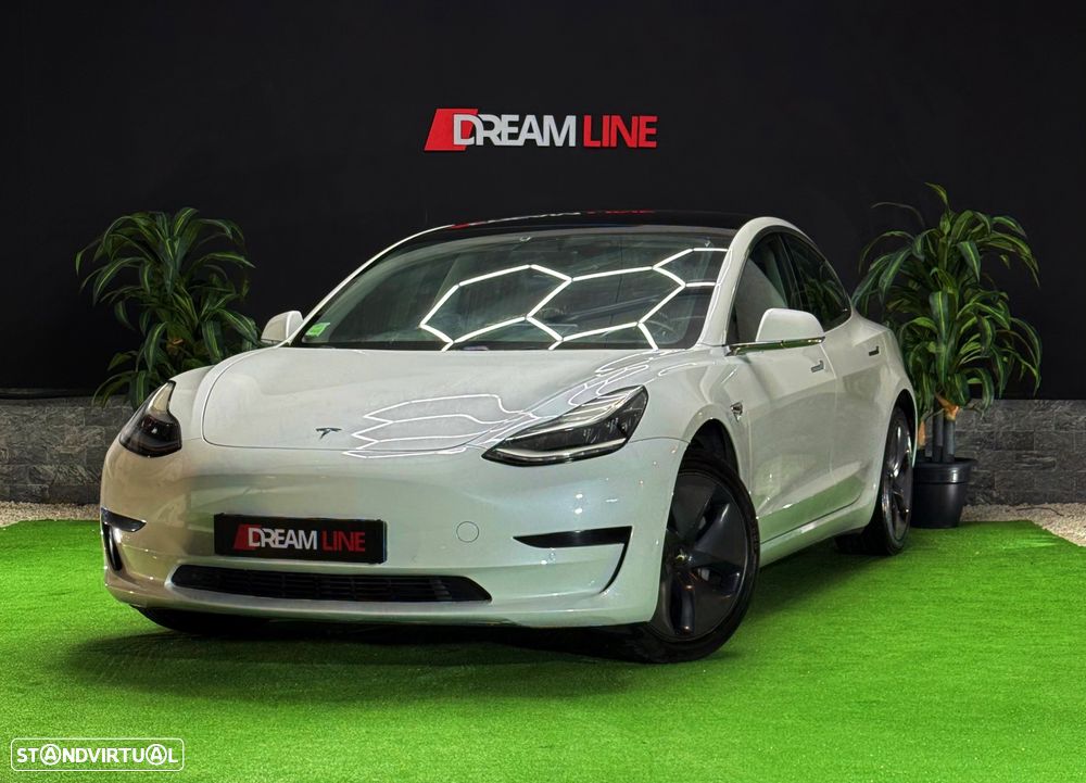 Tesla Model 3 Standard Range Plus RWD - 1