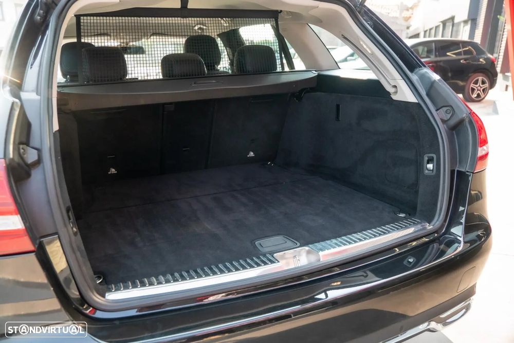 Mercedes-Benz C 200 BlueTEC Avantgarde - 12