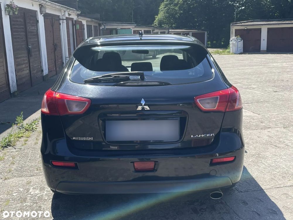 Mitsubishi Lancer - 5