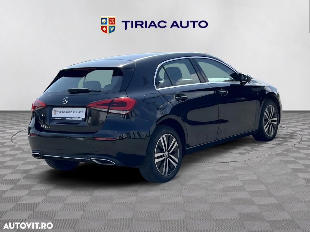 Mercedes-Benz A 250 e 8G-DCT Progressive - 5