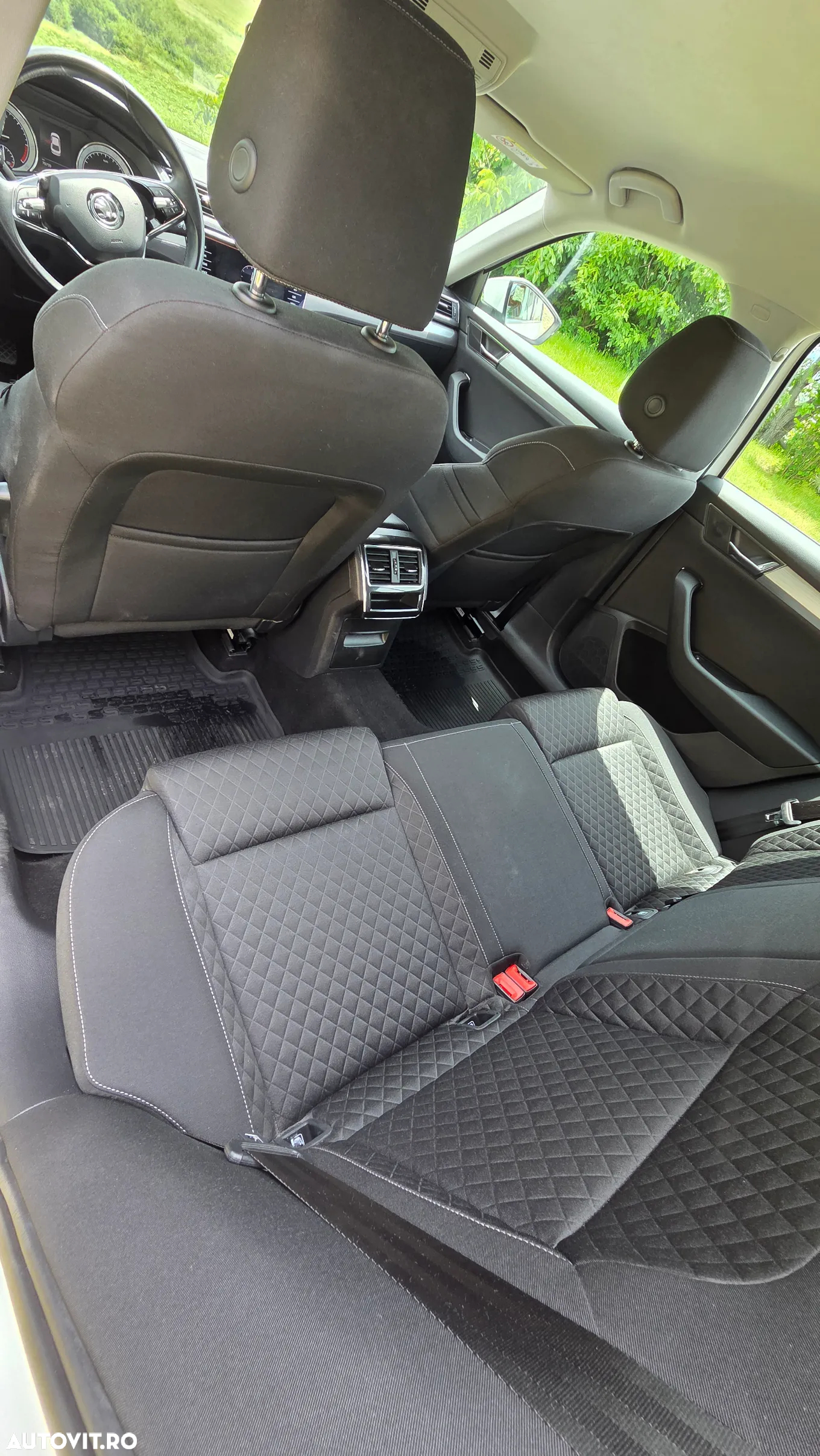 Skoda Superb 2.0 TDI Style - 18