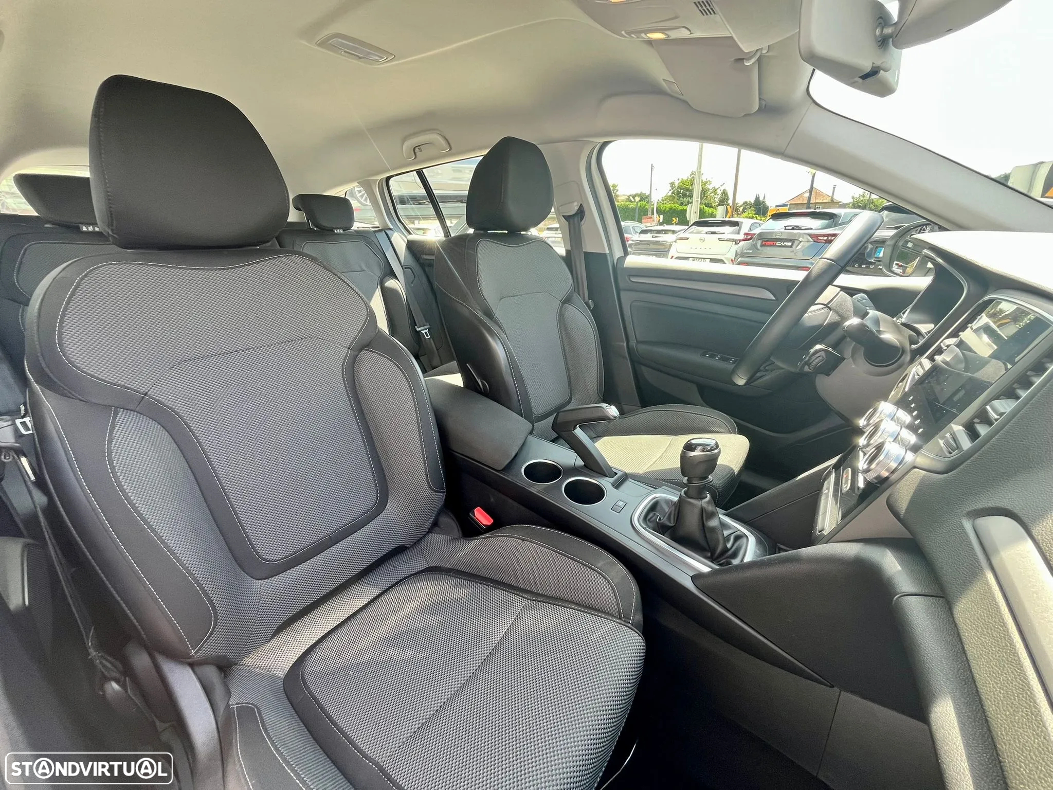 Renault Mégane Sport Tourer 1.5 Blue dCi Limited - 10