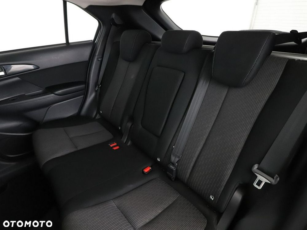 Mitsubishi Eclipse Cross 2.4 PHEV Invite Plus - 18