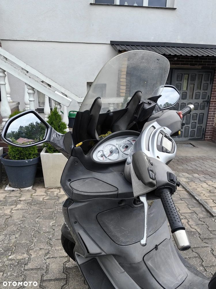 Piaggio X9 - 8