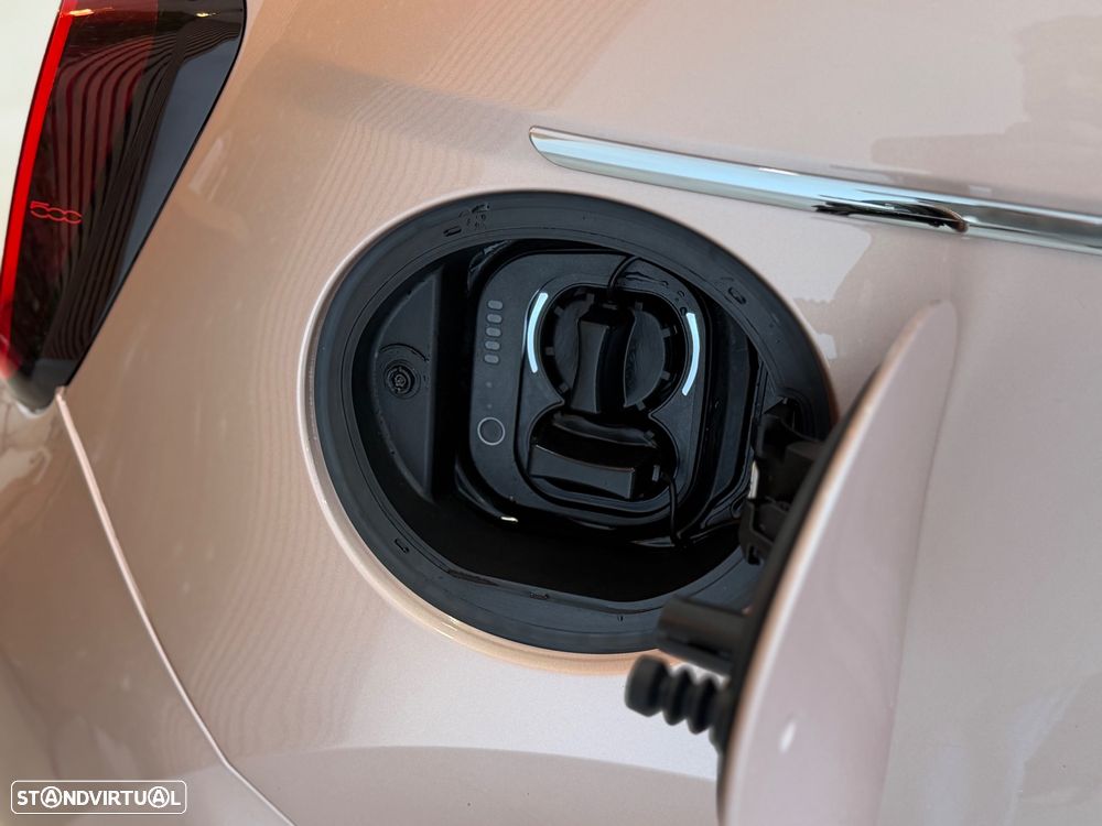 Fiat 500e 3 + 1 La Prima by Bocelli - 51