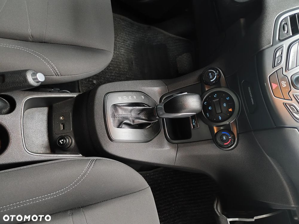 Ford Fiesta 1.6 Ti-VCT SYNC Edition - 18