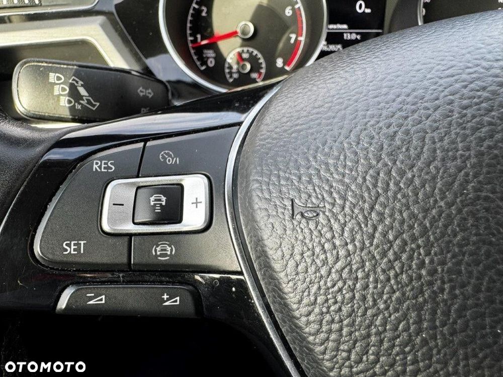 Volkswagen Touran 1.5 TSI EVO Comfortline DSG - 17