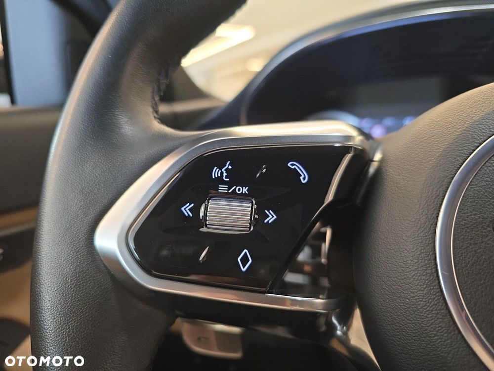 Jaguar E-Pace - 14