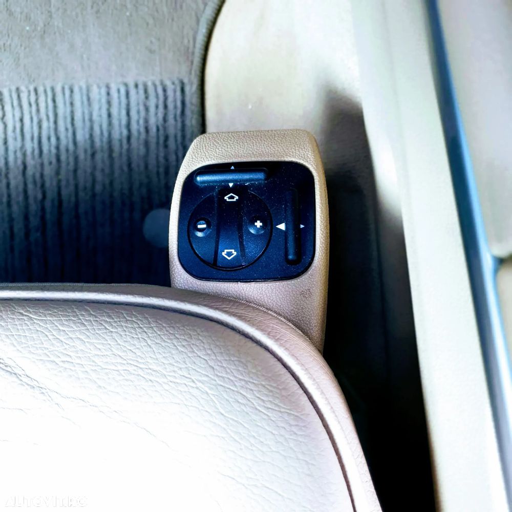 Mercedes-Benz ML - 12