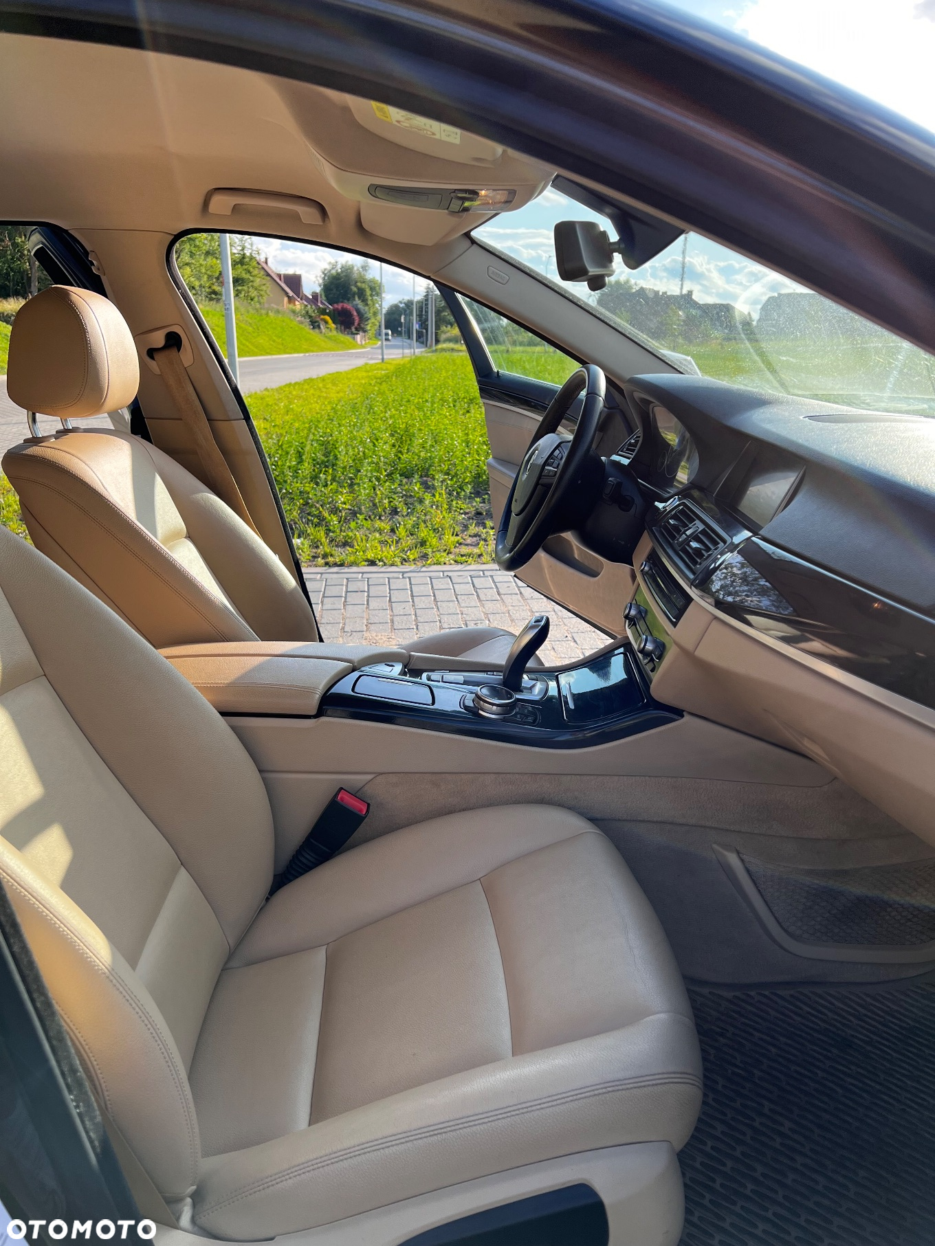 BMW Seria 5 520d Touring - 26