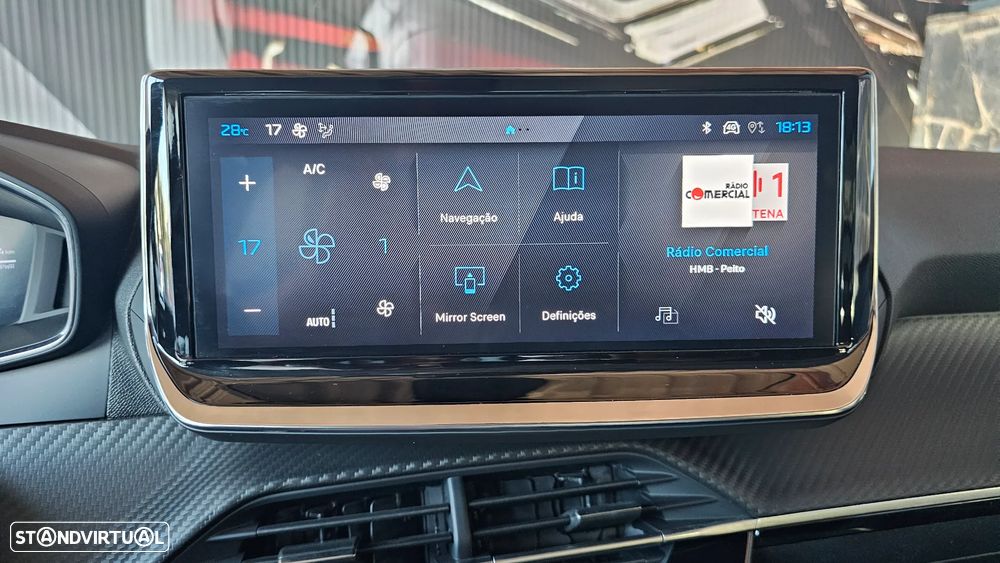 Peugeot 208 1.2 Hybrid Allure e-DCS6 - 11