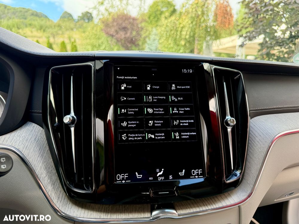 Volvo XC 60 T8 Twin Engine AWD Geartronic Inscription - 20