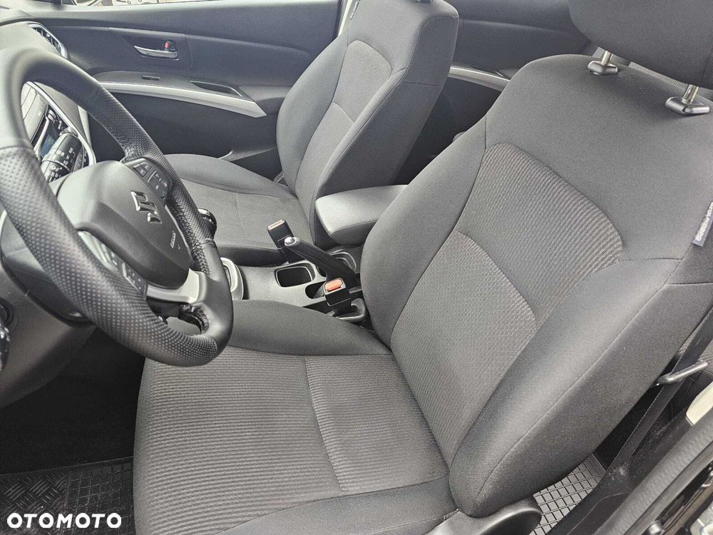 Suzuki SX4 S-Cross 1.0 T Comfort - 12
