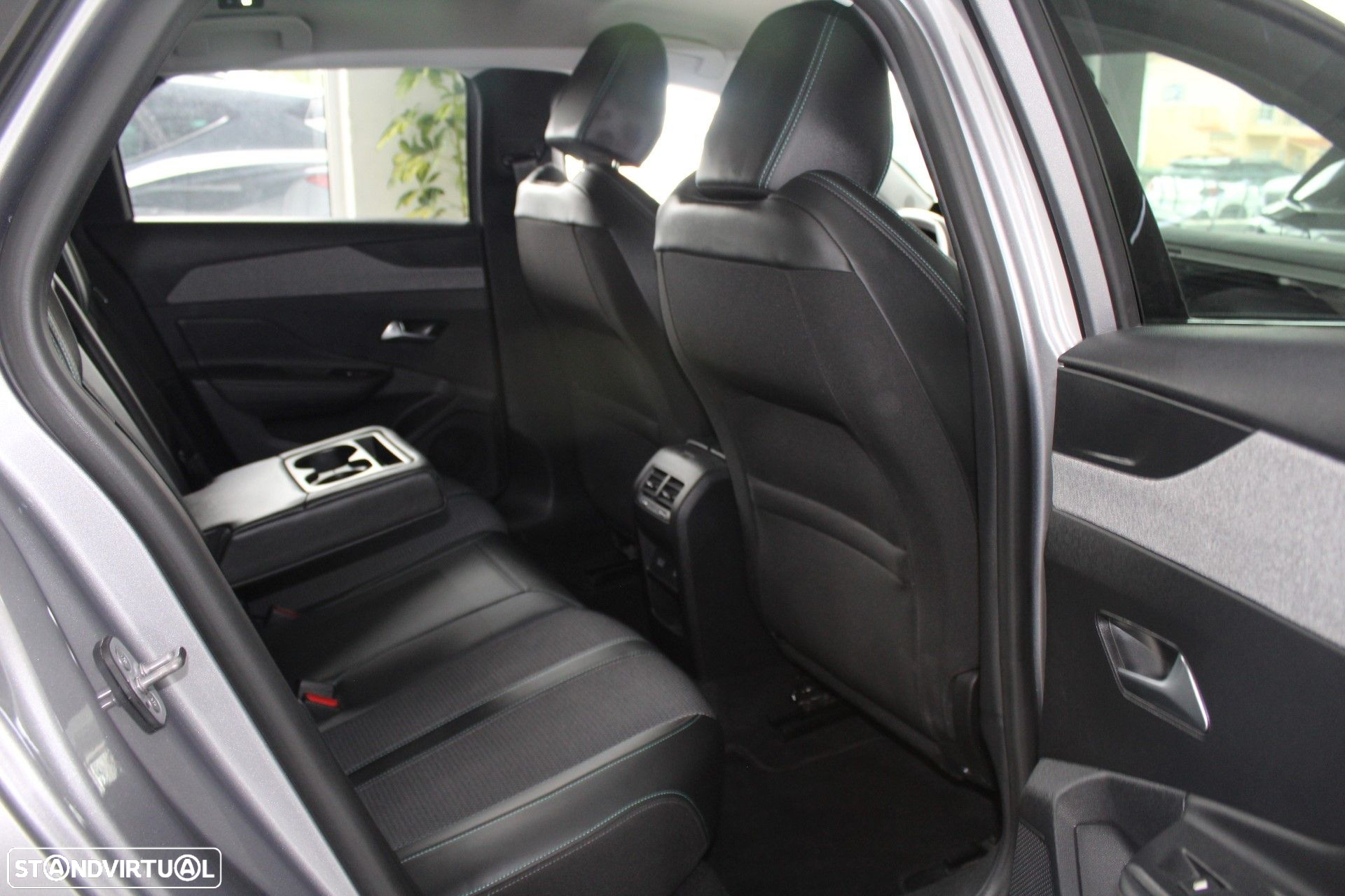 Peugeot 308 SW 1.2 PureTech Allure Pack - 21