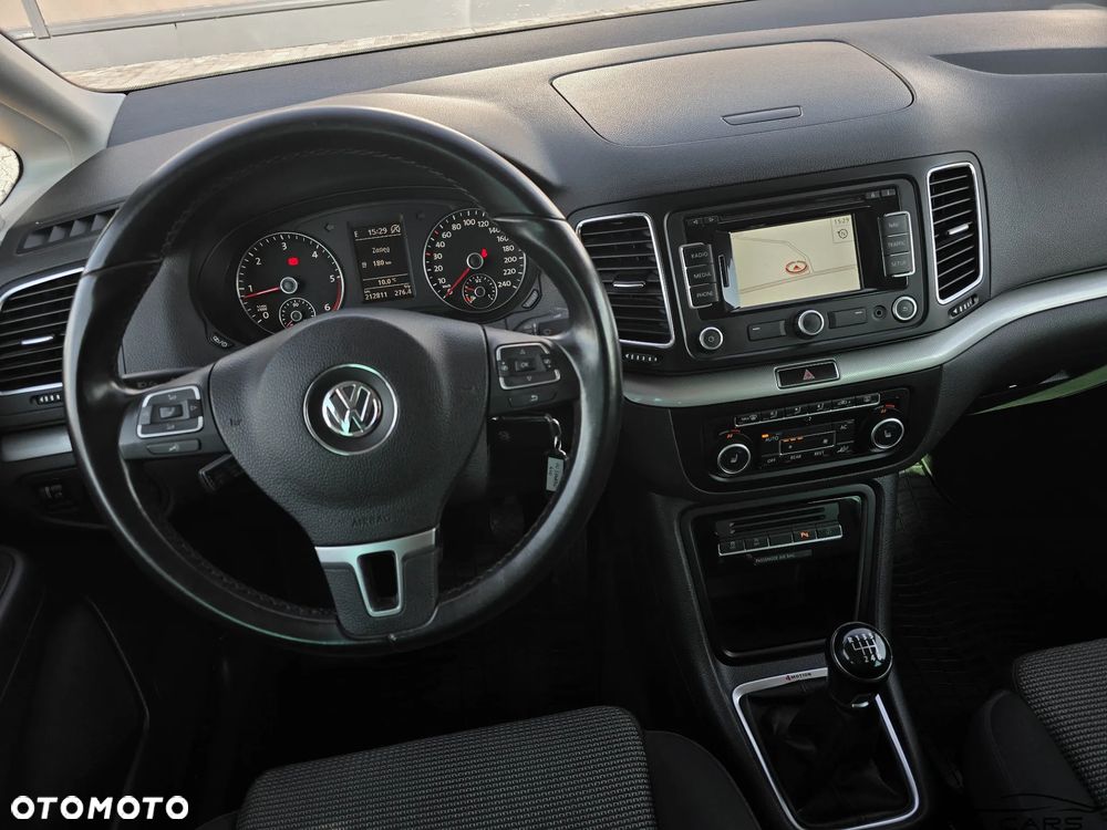 Volkswagen Sharan 2.0 TDI 4MOTION BlueMotion Technology Highline - 26
