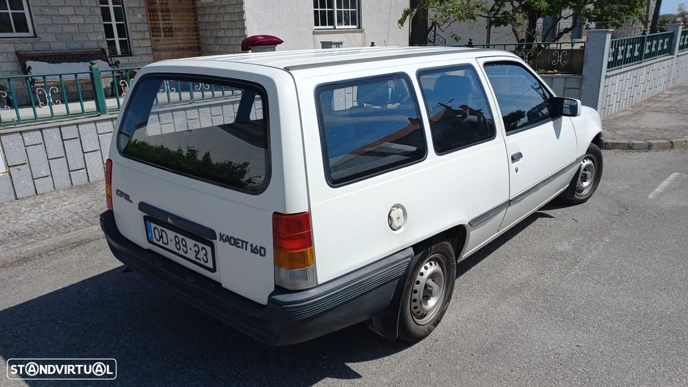 Opel Kadett 1.6 D GL - 3