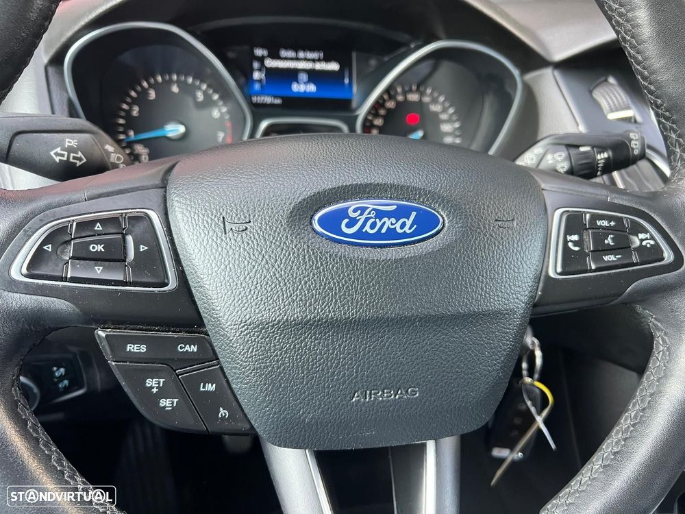 Ford Focus SW 1.0 EcoBoost Business - 15