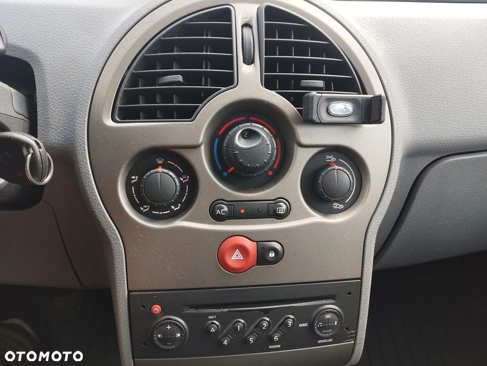 Renault Modus - 30