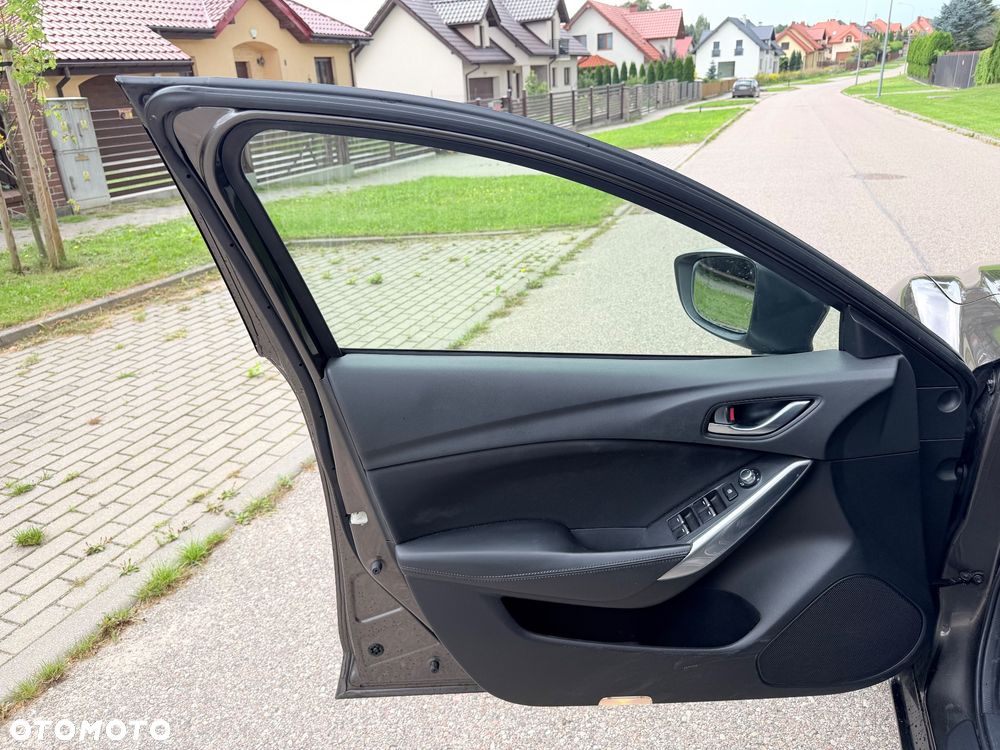 Mazda 6 - 11