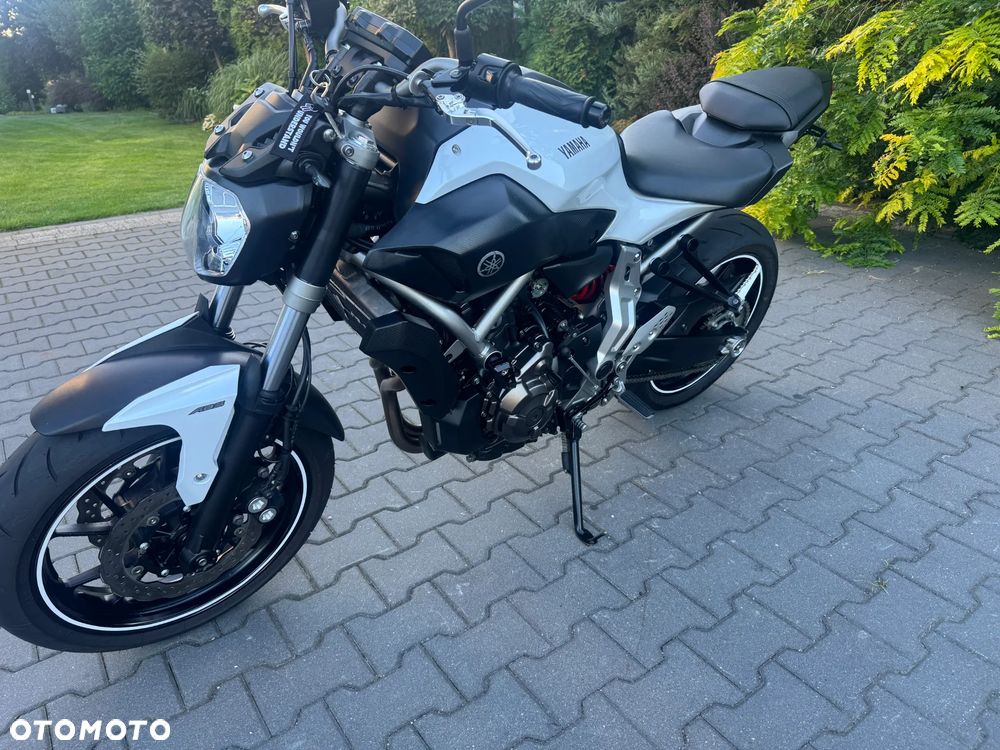 Yamaha MT - 11