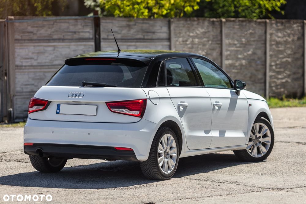 Audi A1 Sportback 1.6 TDI Sport S tronic - 10