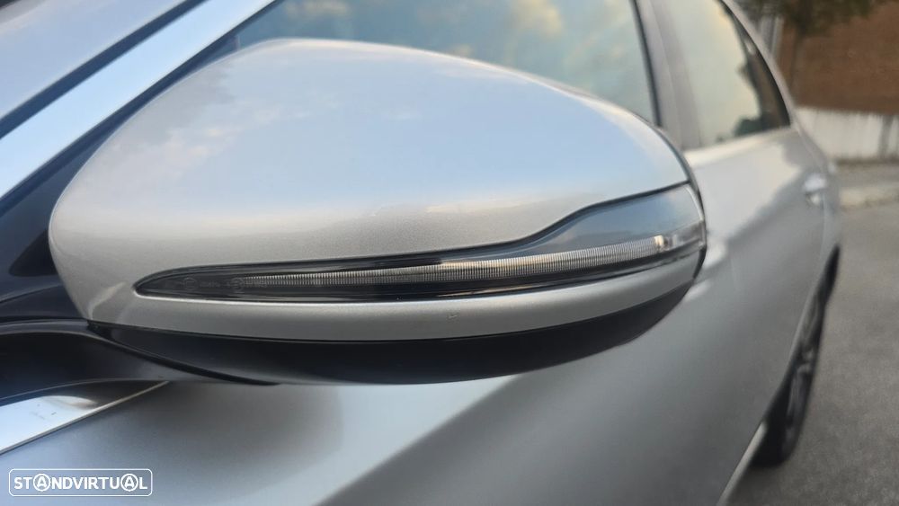Mercedes-Benz E 220 d Avantgarde+ - 16