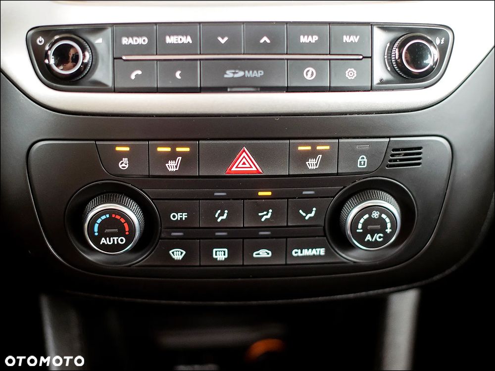 Kia Venga - 26