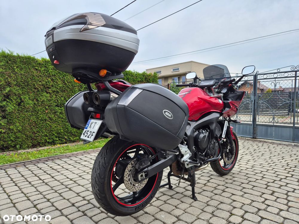 Yamaha FZ6 - 8
