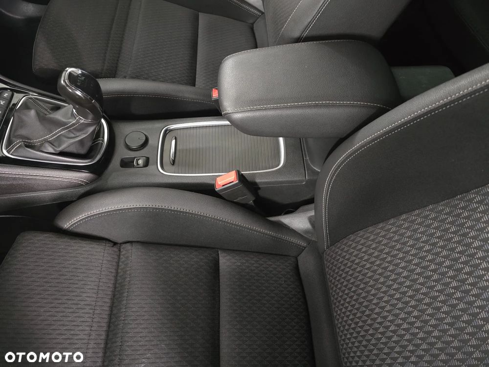 Opel Astra 1.6 BiTurbo D (CDTI) Start/Stop Innovation - 22