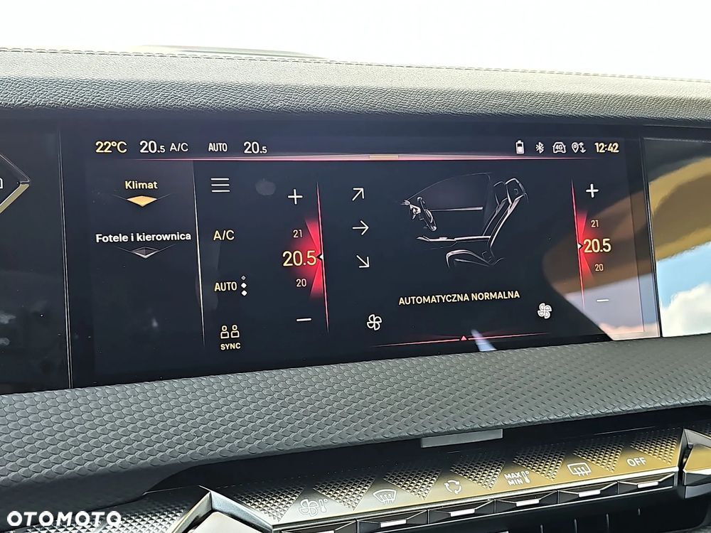 DS Automobiles DS 4 1.2 PureTech Cross Trocadero - 22