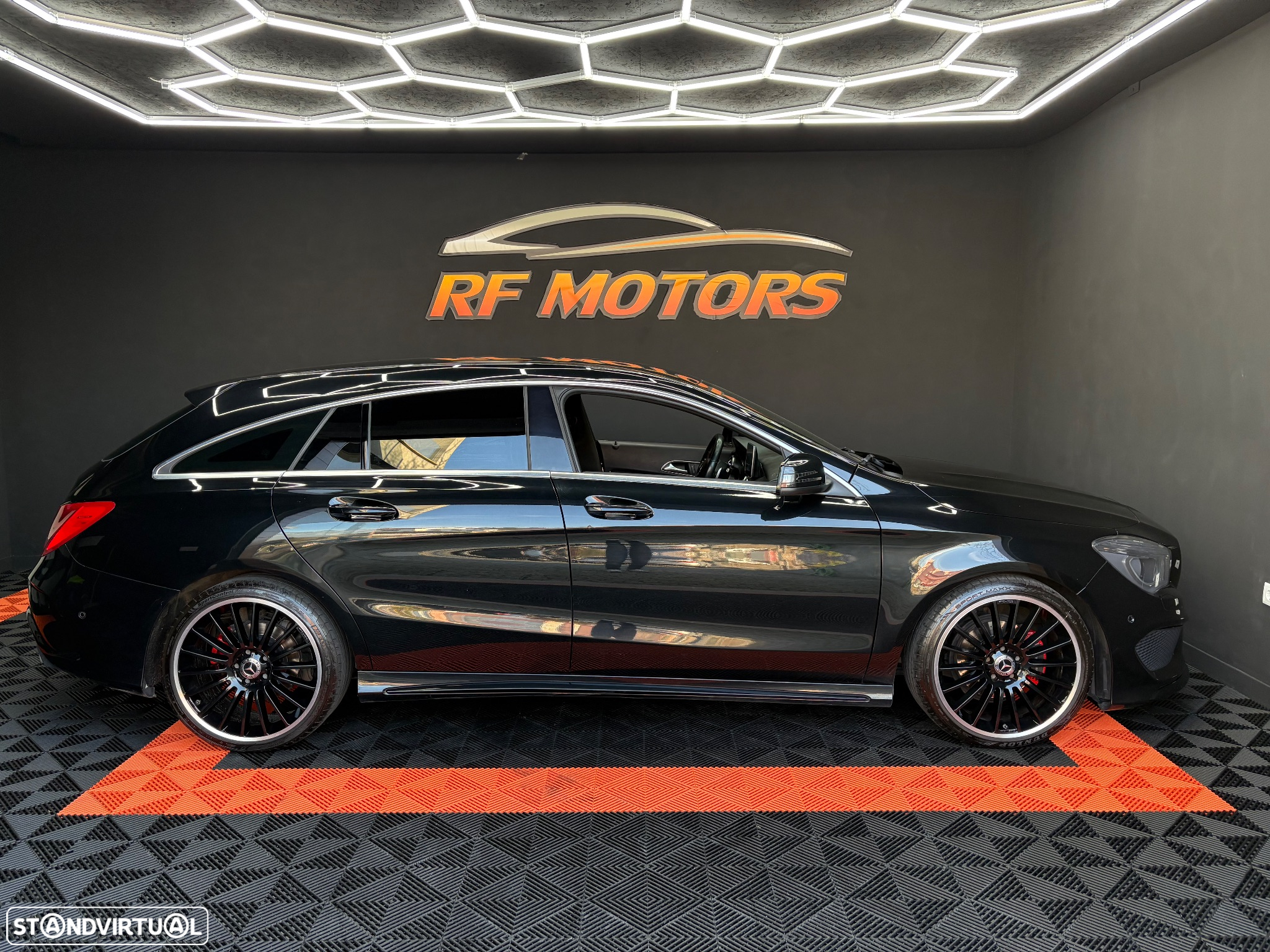 Mercedes-Benz CLA 200 d Shooting Brake AMG Line Aut. - 4