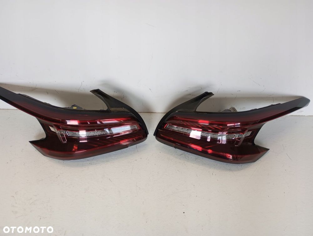 Lampa tylna CITROEN C4X LED 9837418680 PRAWA LEWA