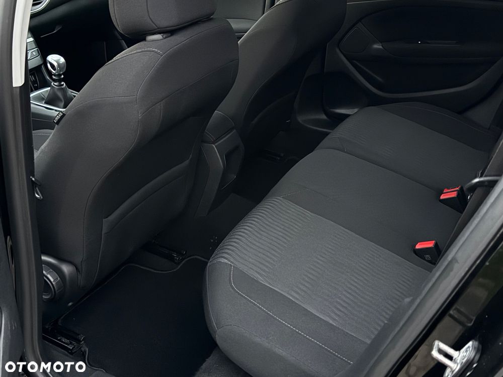 Peugeot 308 1.6 BlueHDi Business Line S&S - 24