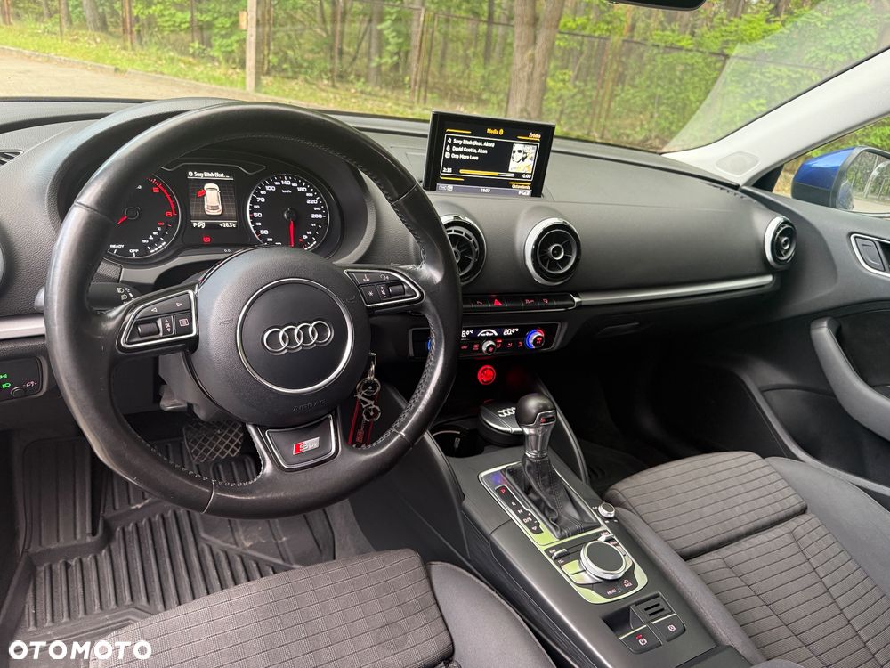 Audi A3 Sportback 2.0 TDI S tronic - 7