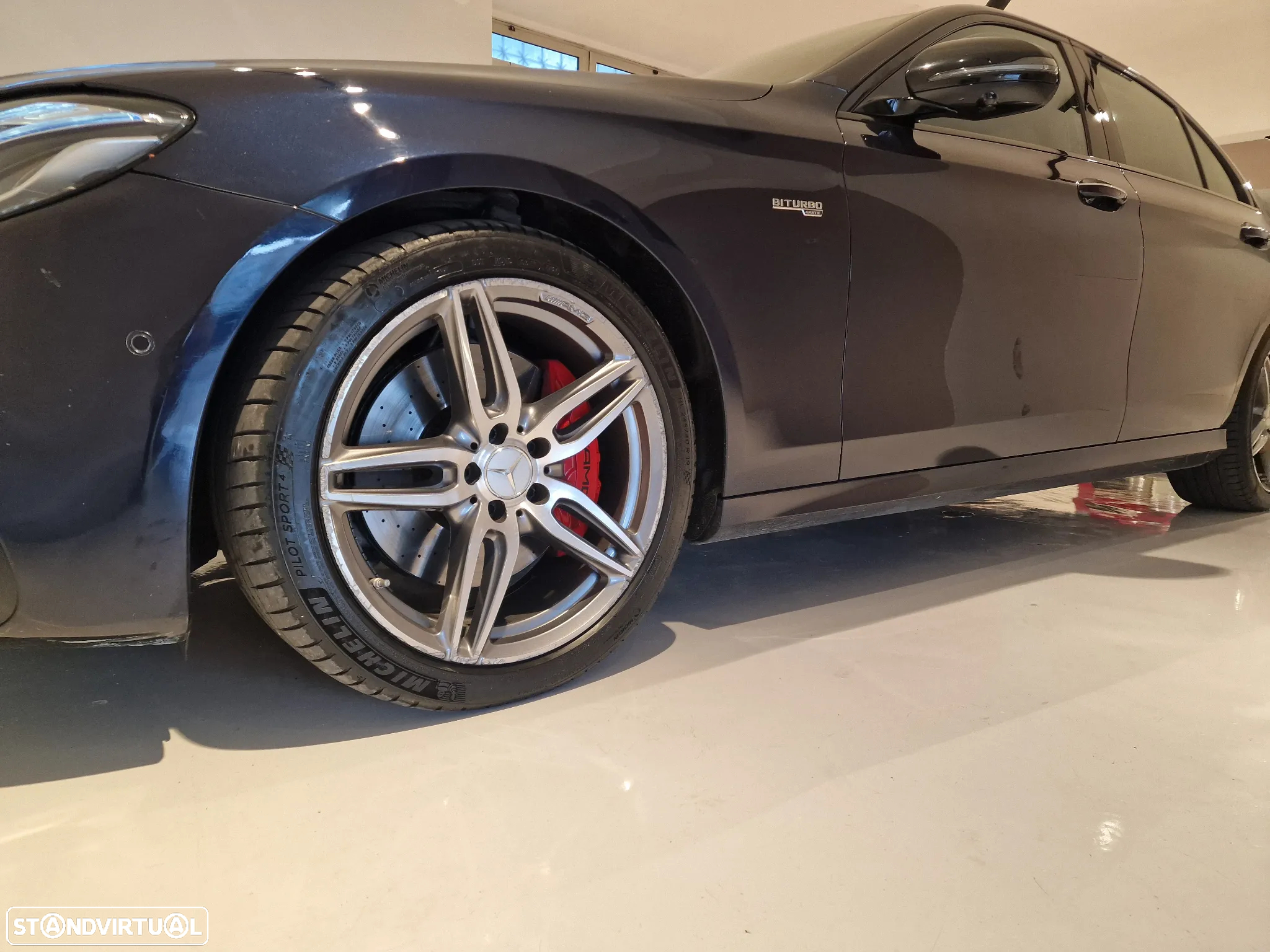 Mercedes-Benz E 43 AMG 4Matic 9G-TRONIC - 17
