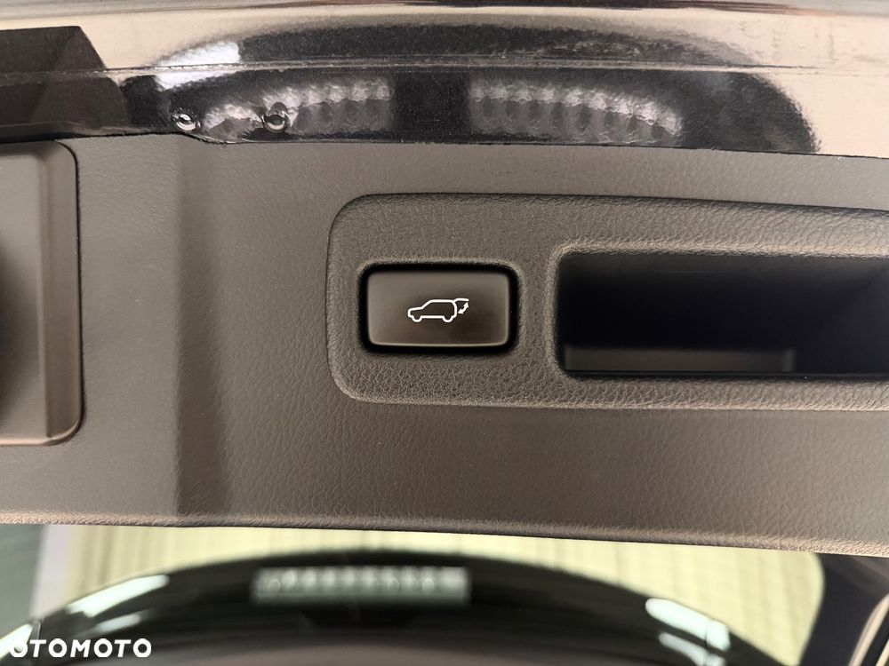 Lexus NX 300h Comfort AWD - 29
