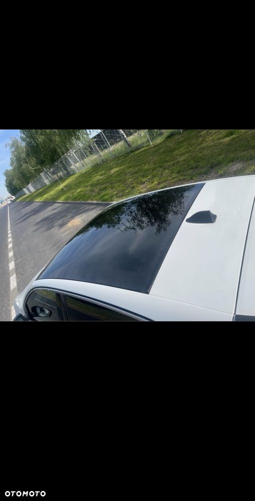 Peugeot 308 1.6 e-THP S&S GTi by Sport - 11