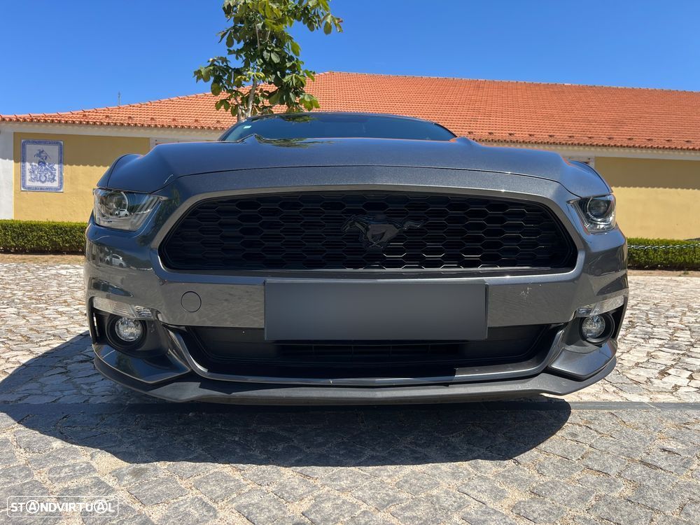 Ford Mustang 2.3 Eco Boost - 11
