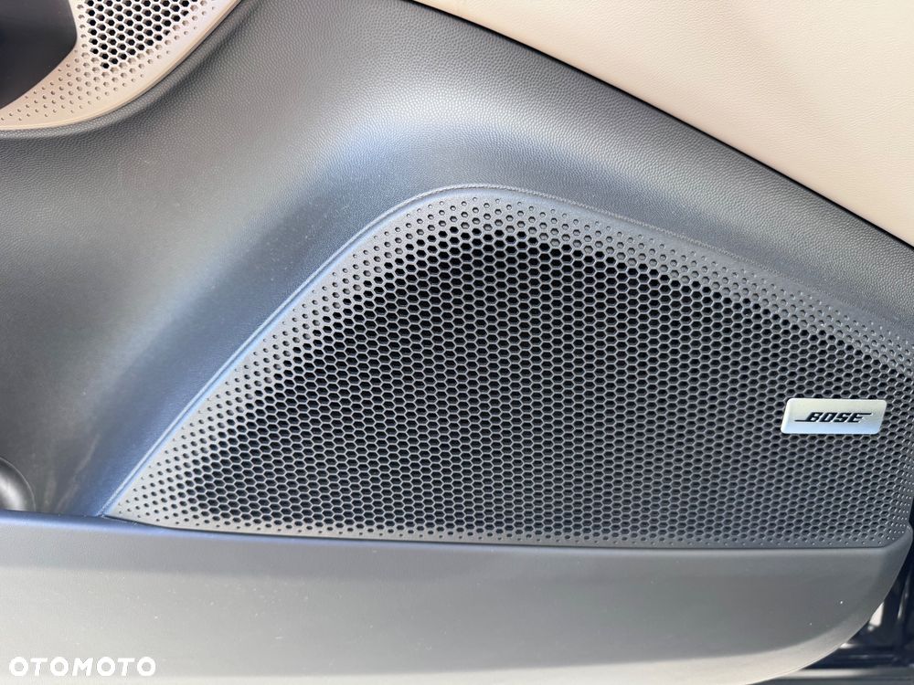 Porsche Macan 4 100kWh - 31